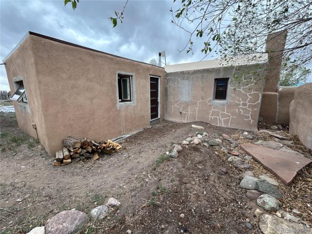 House for sale in Crestone, Colorado