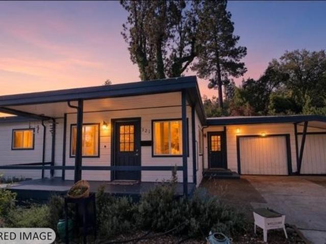 House for sale in Willits, California