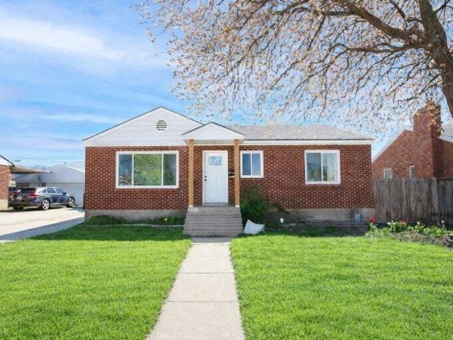 House for sale in Clearfield, Utah