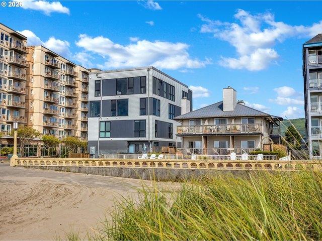 Condo for sale in Oregonia