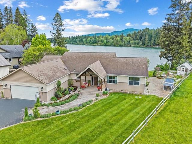 House for sale in Ione, Washington