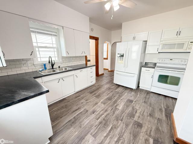 House for sale in Latimer, Iowa