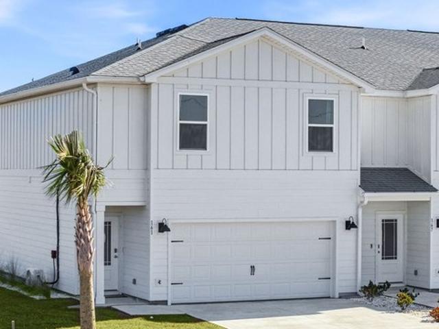Townhouse for sale in Gulf, Florida