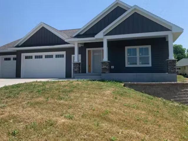 House for sale in Winona House for sale in Winona