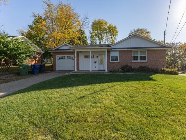 House for sale in Clinton, Clinton County
