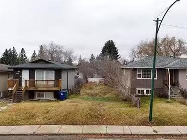 House for sale in Saskatoon, Saskatchewan