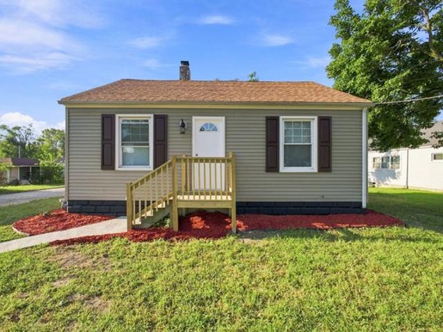 House for sale in Merrillville, Indiana