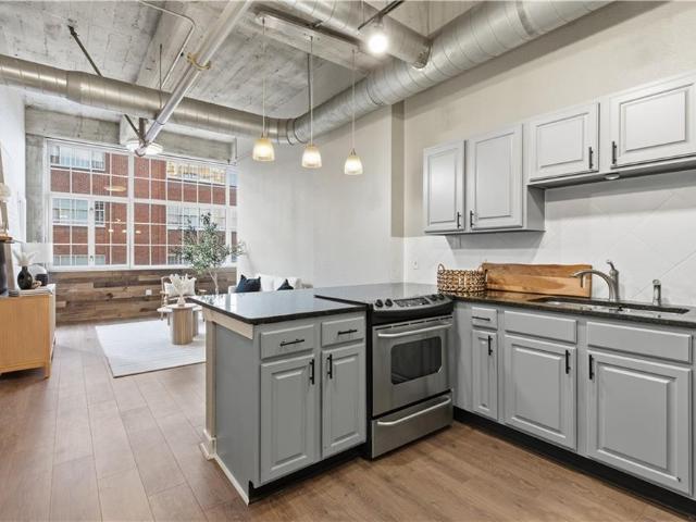 Condo for sale in Kansas City, Missouri