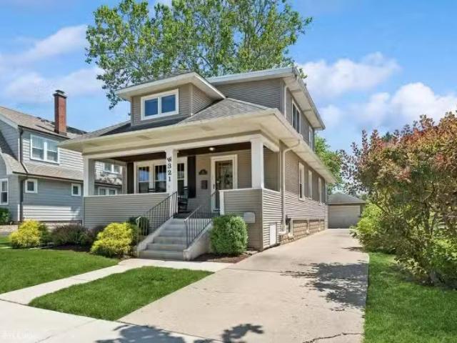 House for rent in Arlington Heights