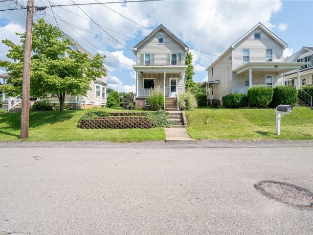 House for sale in Bradenville, Pennsylvania