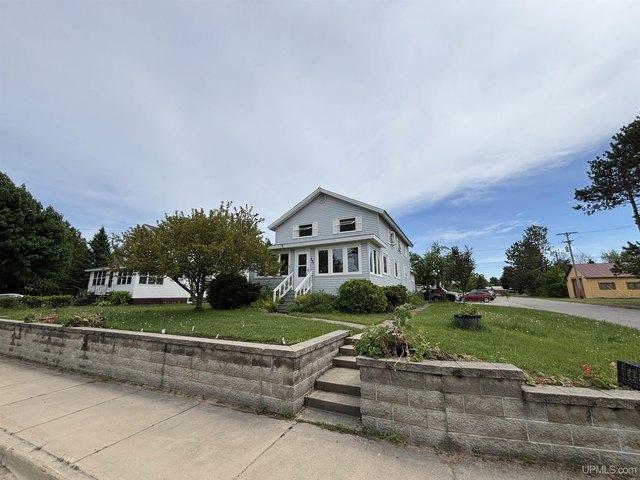 House for sale in Newberry, Michigan