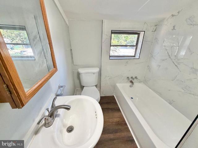 Townhouse for sale in Burlington, Burlington County
