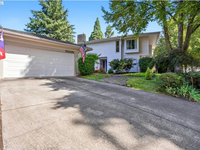 Townhouse for sale in Oregonia