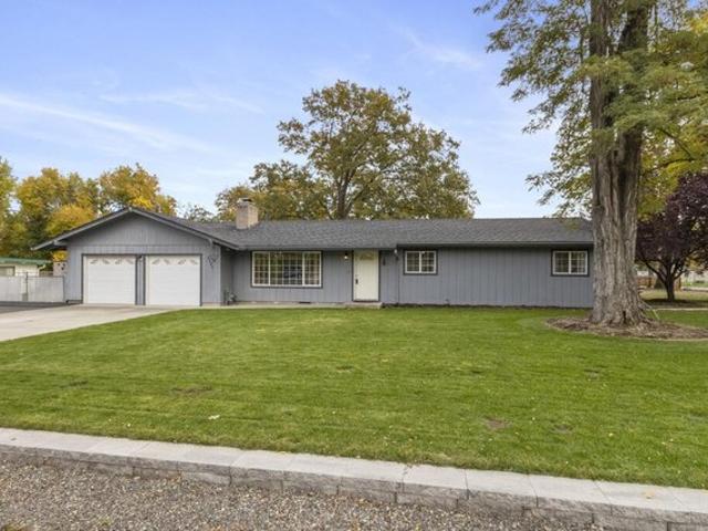 House for sale in Central Point, Oregon