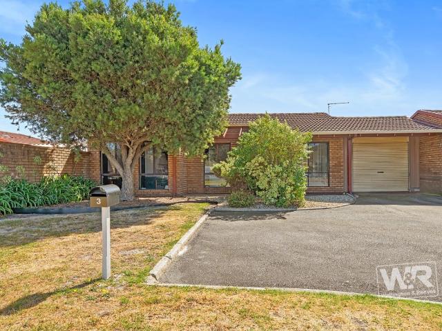 Apartment for sale in Yakamia, Western Australia