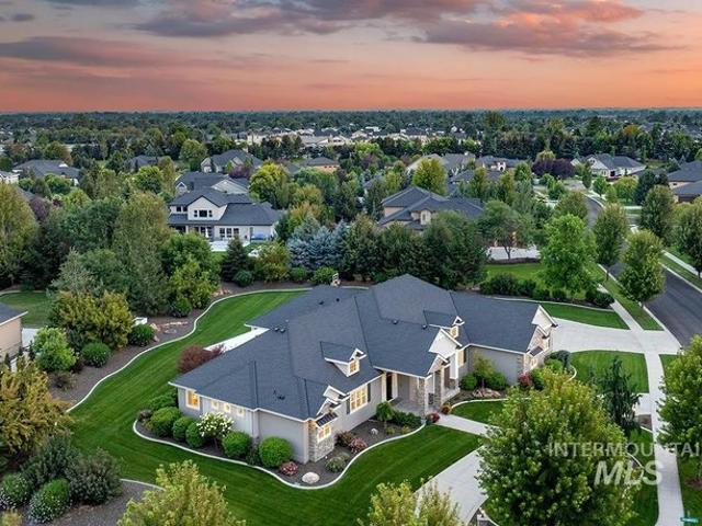 House for sale in Eagle, Idaho