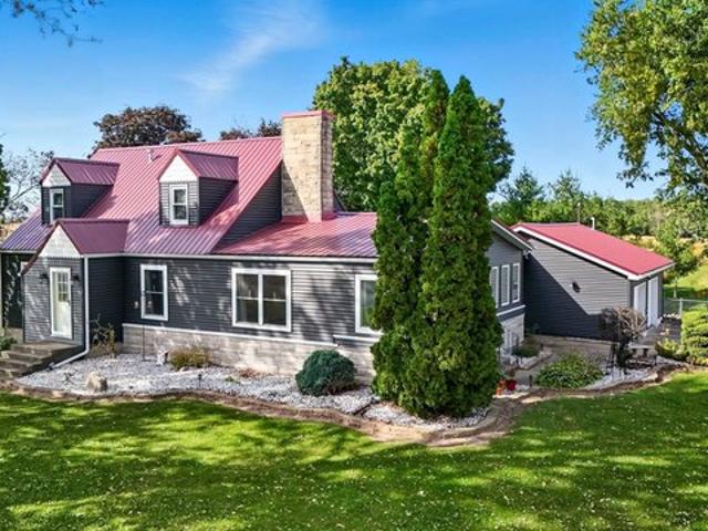 House for sale in Ashley, Indiana