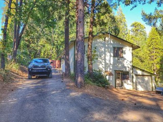 House for sale in Georgetown, California