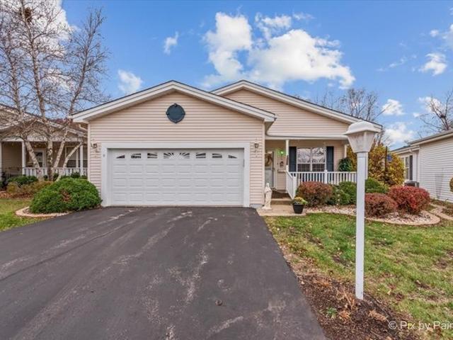 House for sale in Grayslake, Illinois