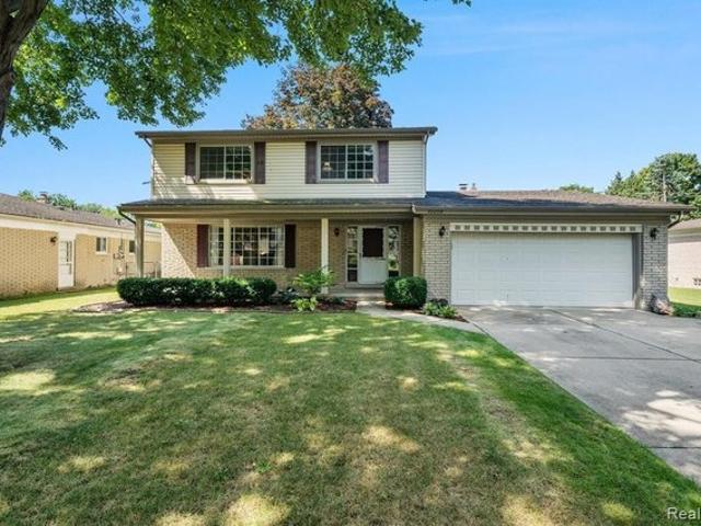 House for sale in Warren, Michigan
