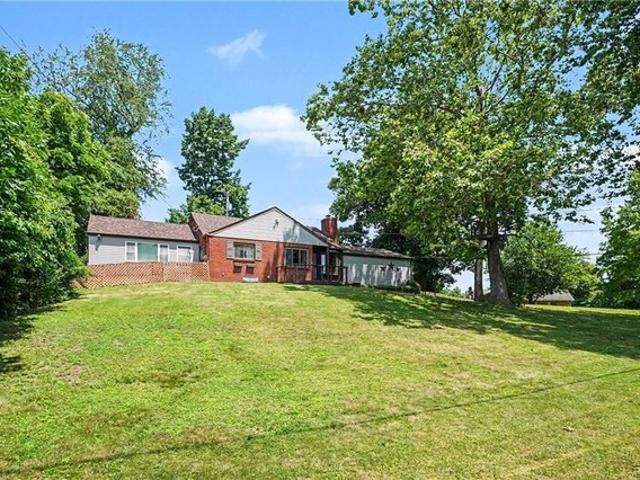House for sale in Beaver, Pennsylvania