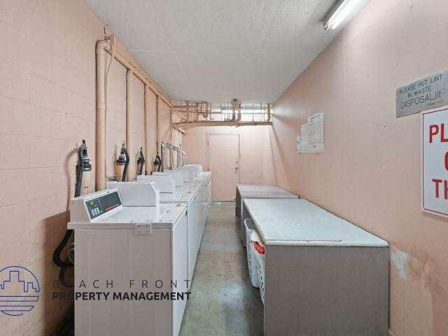 Apartment for rent in Canoga Park, California