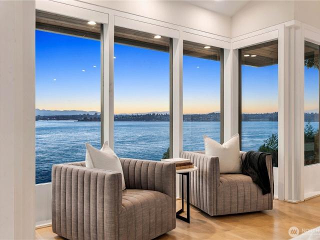 House for sale in Medina, King County