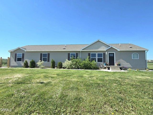 House for sale in Watford City, North Dakota