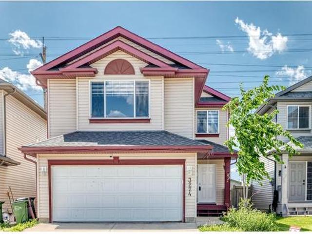 House for sale in Wedgewood, Alberta