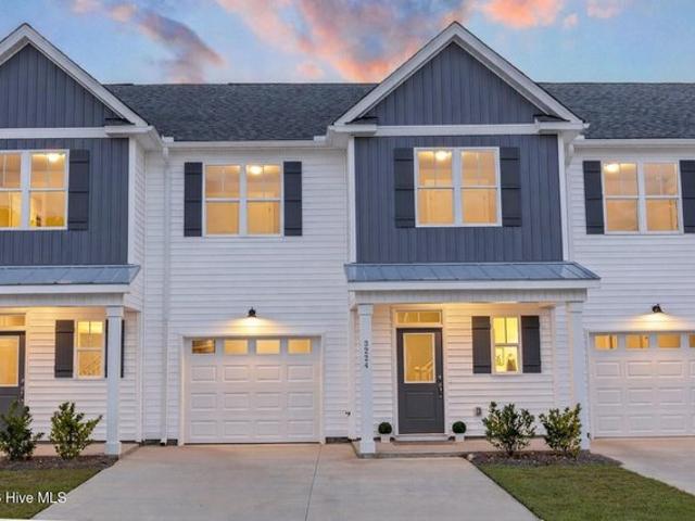 Townhouse for sale in Castle Hayne, North Carolina