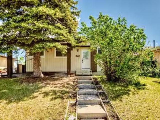 House for sale in Northwest, Alberta