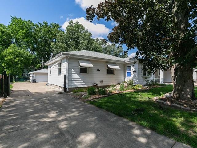 House for sale in Davenport, Iowa