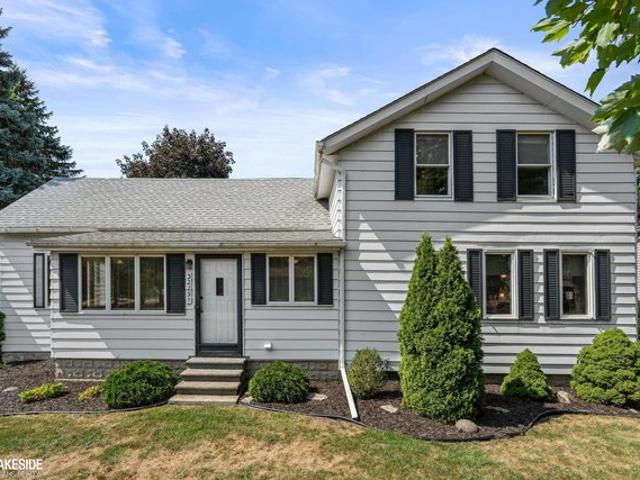 House for sale in Fraser, Macomb County