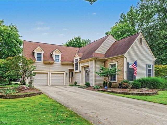 House for sale in Avon Lake, Ohio