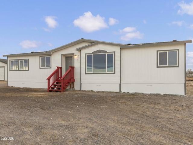 House for sale in Silver Springs, Nevada