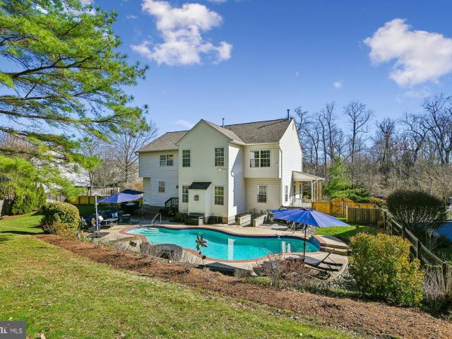 House for sale in Riva, Maryland