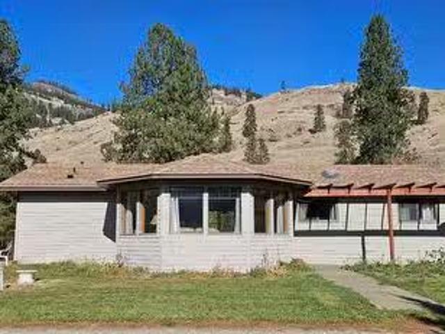 House for sale in Rock Creek