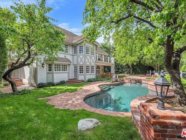 House for sale in Studio City Neighborhood Council District, Canoga Park