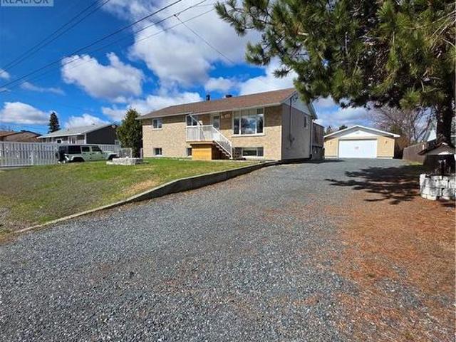 House for sale in Wanup, Ontario