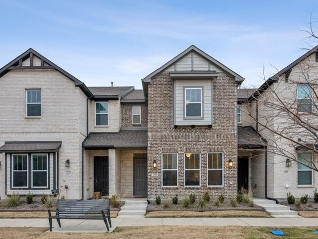 Townhouse for sale in Sachse, Texas