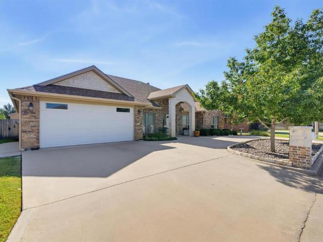 House for sale in Taylor, Texas