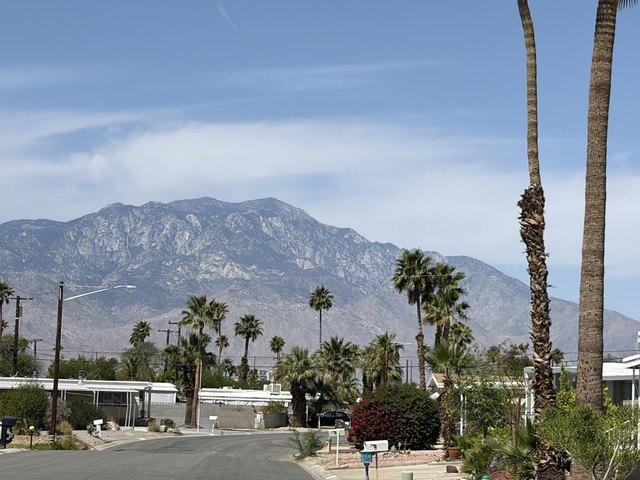 House for sale in Thousand Palms, California