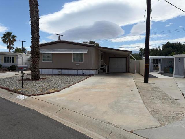 House for sale in Thousand Palms, California