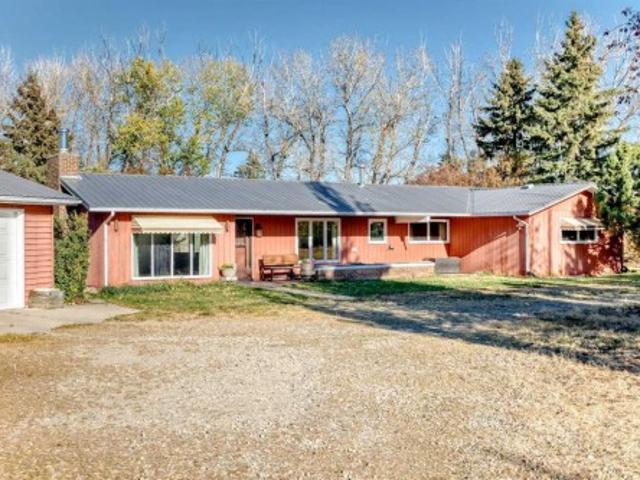 House for sale in Alberta