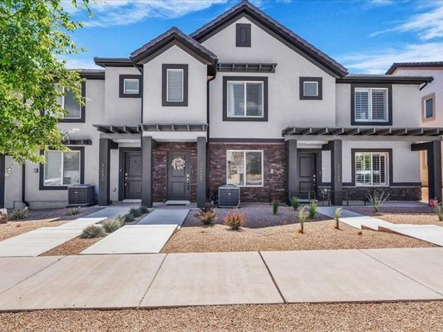 Townhouse for sale in Washington, Utah