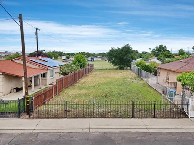 Land for sale in Stockton, California
