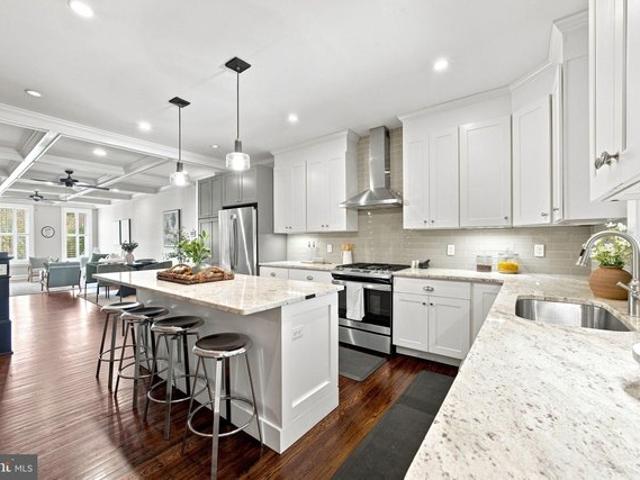 Townhouse for sale in Gibsonton, Maryland
