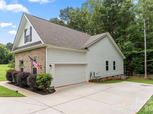 House for sale in Catawba, North Carolina