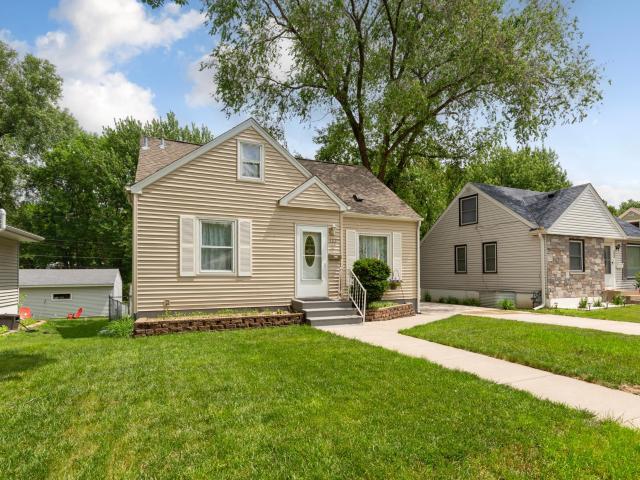 House for sale in Hennepin, Minnesota