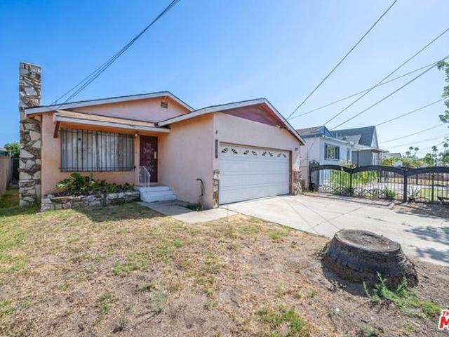House for sale in Inglewood, California